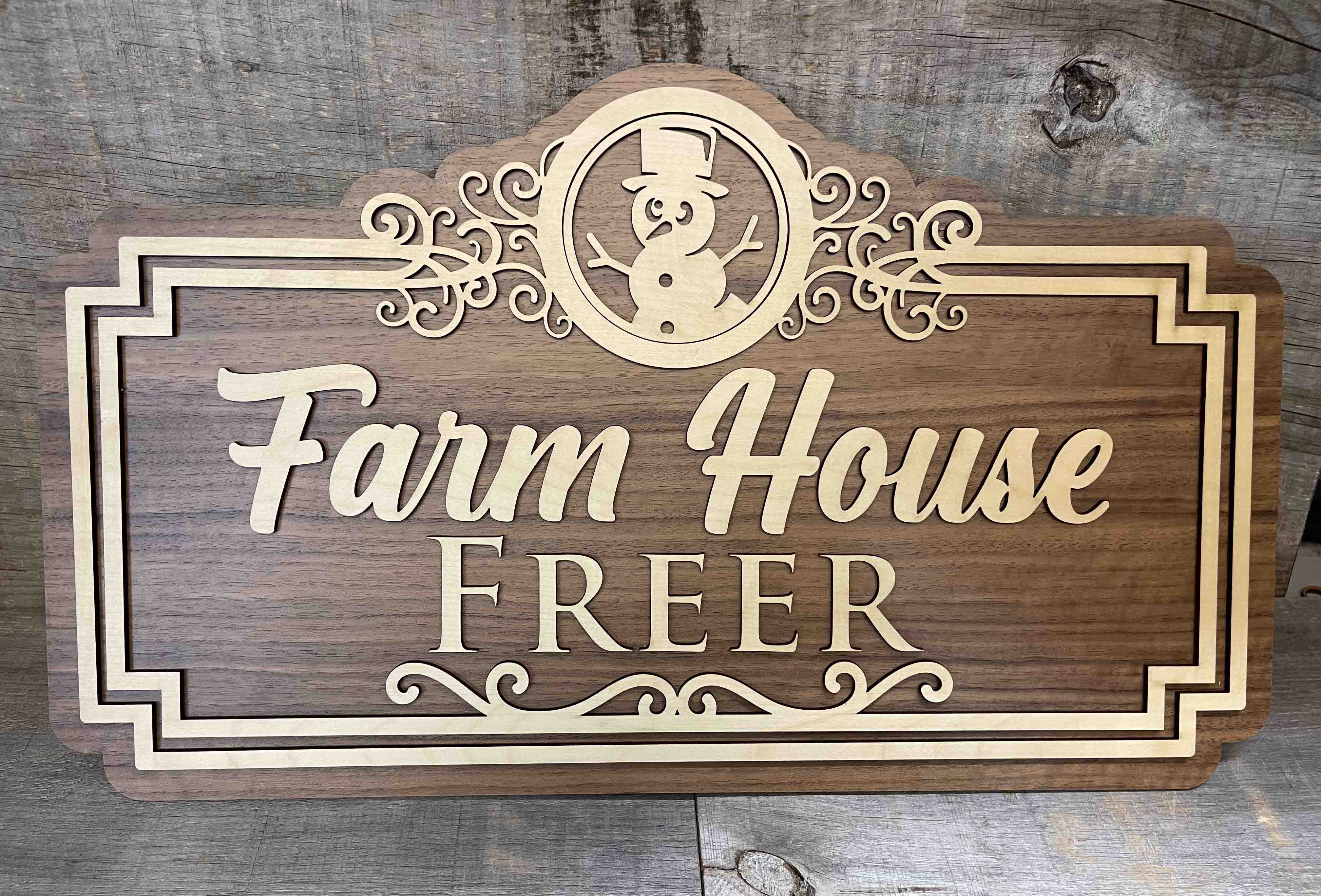 Farmhouse Sign With Interchangeable Icons.
