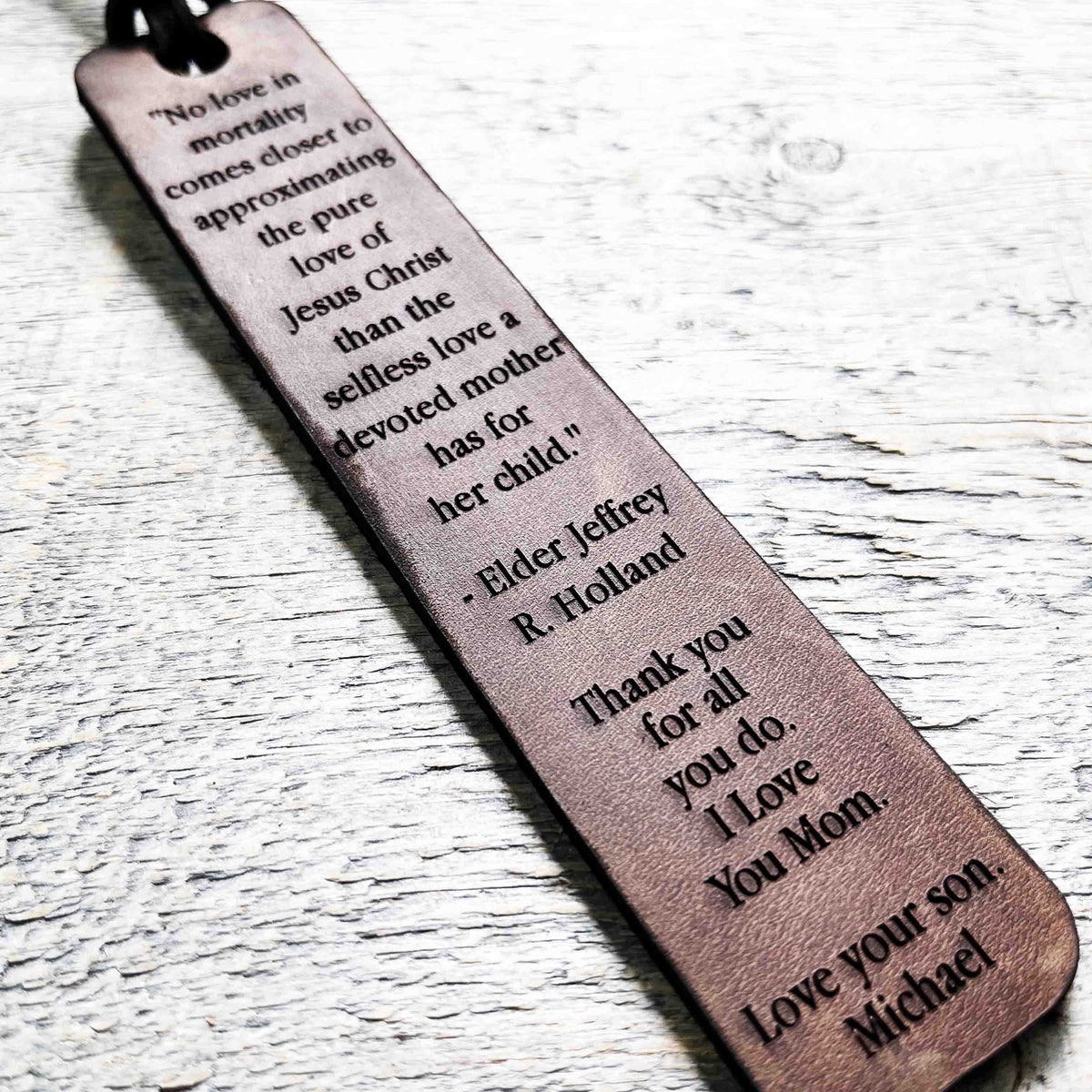 Bookmark Premium Leather Engraved.