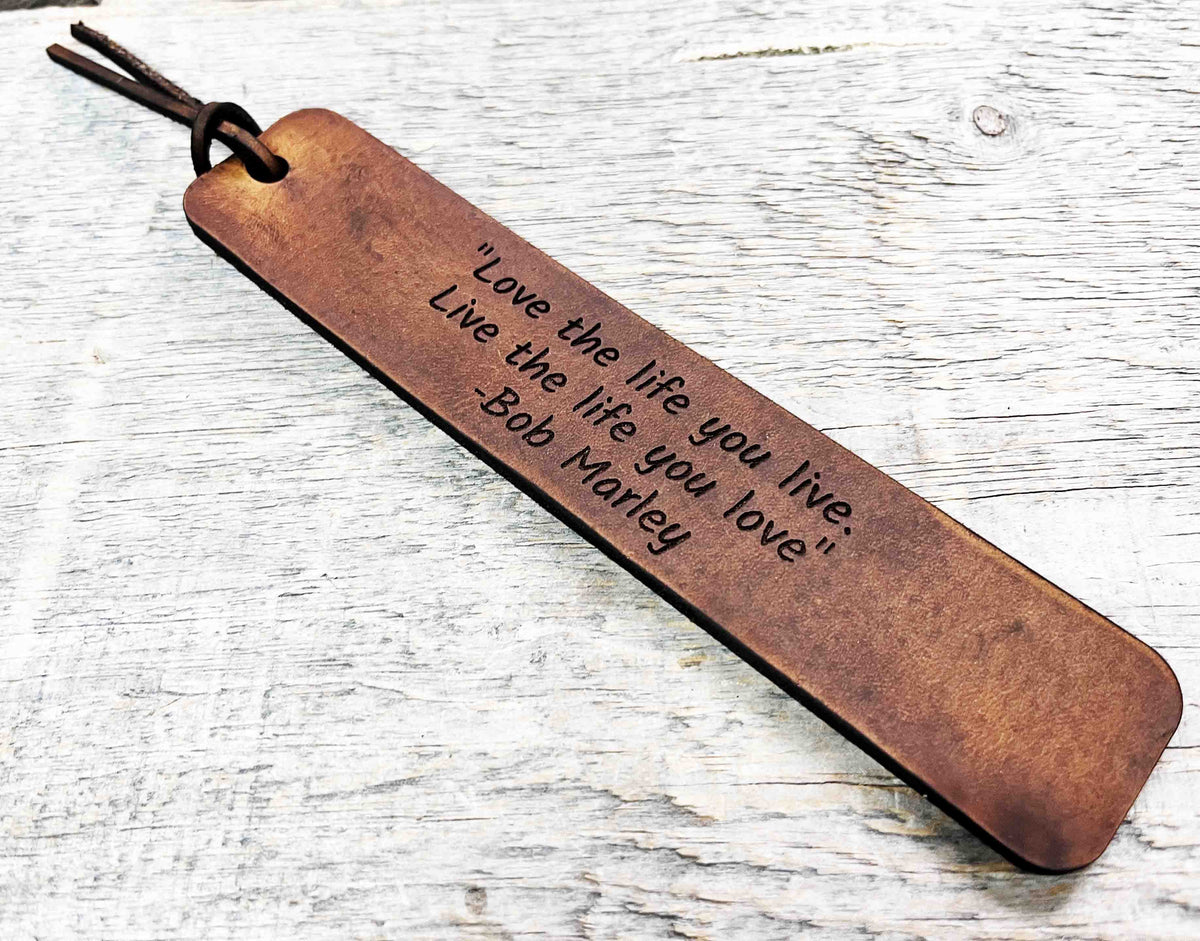 Bookmark Premium Leather Engraved.