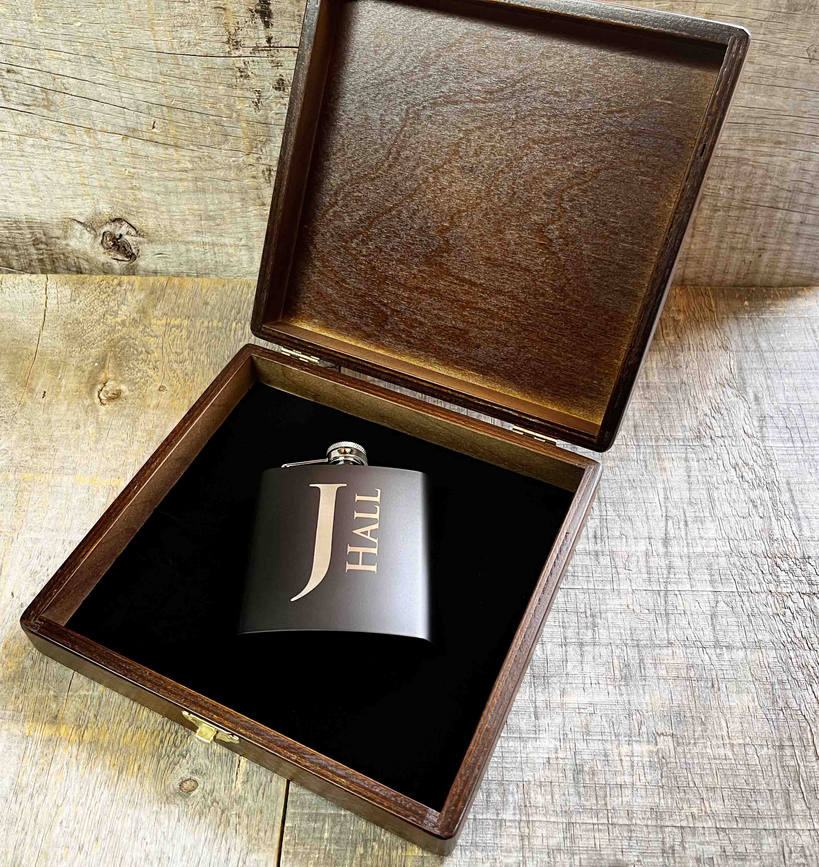 Groomsman Box/Flask Giftsets - Design 10
