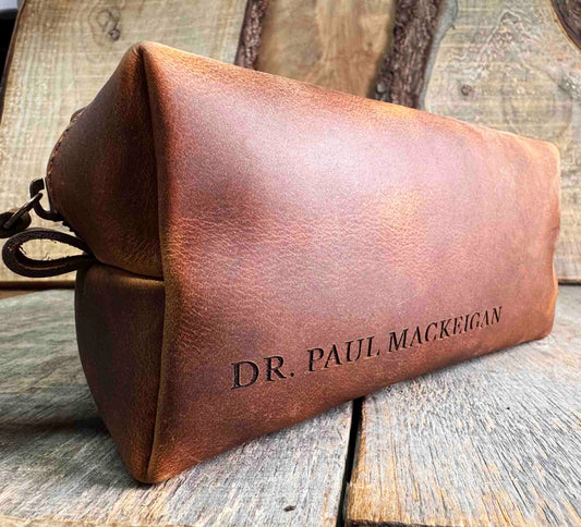 Dopp-kit / Travel carryall / Toiletry Bag for accessories - Premium Leather