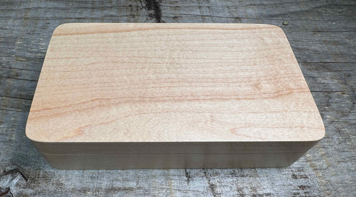 Personalized Canadian Maple Jewellery & Keepsake Box