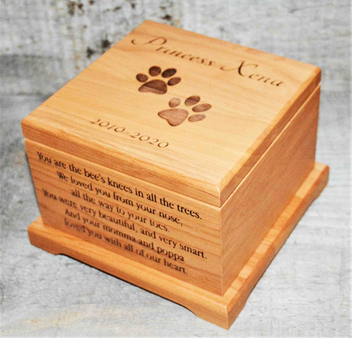 Pet Funeral Urns.