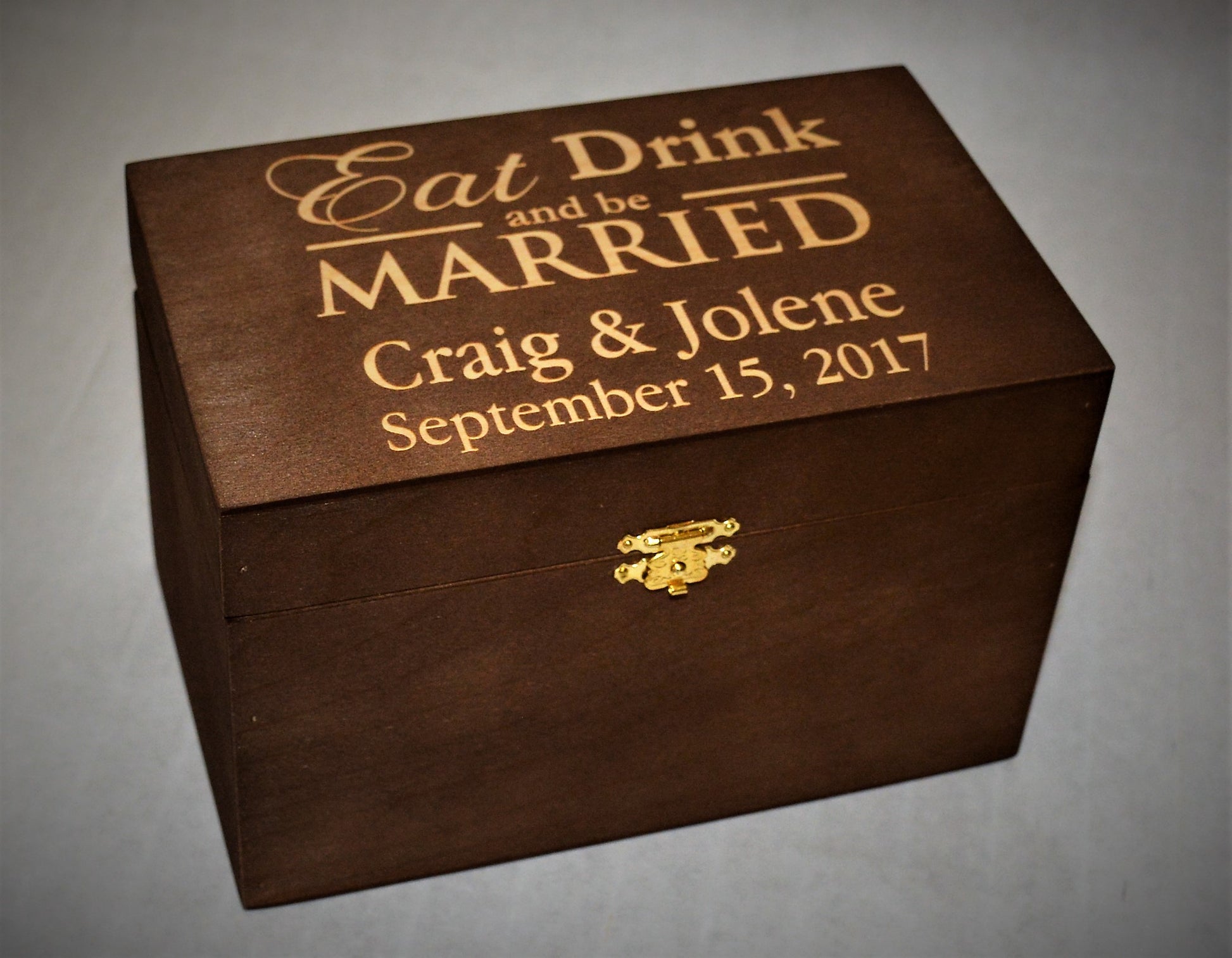 [custom_wedding_gift] - Memories Made Custom