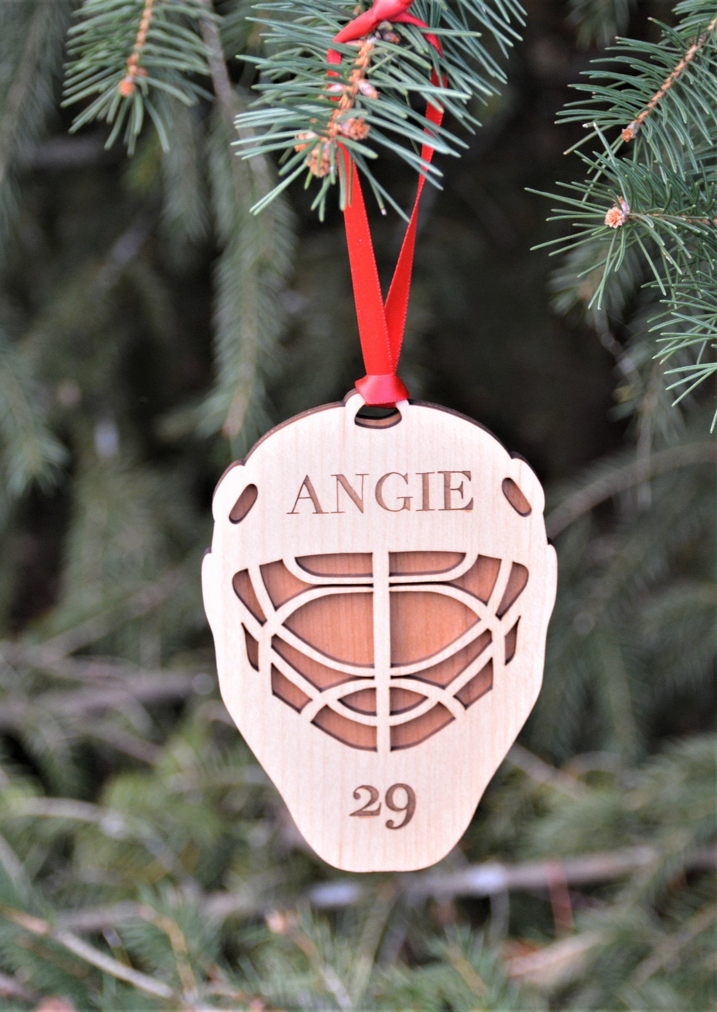 Hockey Goalie Mask Ornament.