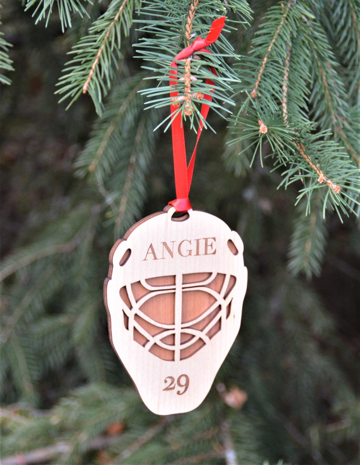 Hockey Goalie Mask Ornament.